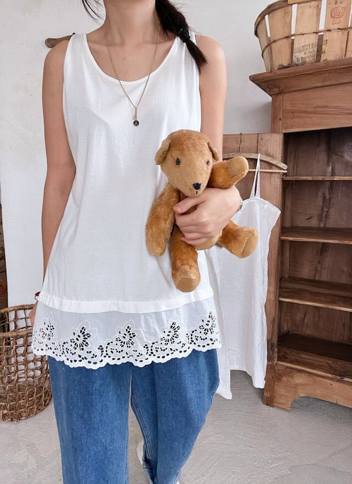 Lagrass - Korean Women Fashion - #momslook - Mas Sleeveless - 2