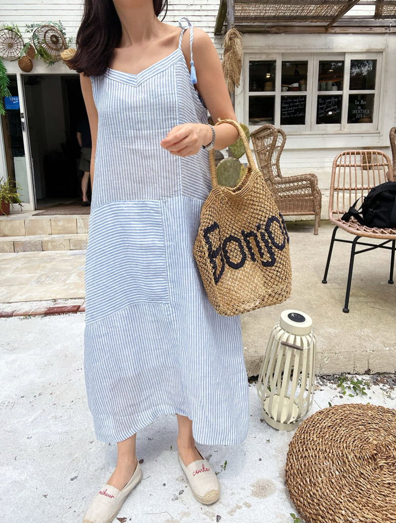 Lagrass - Korean Women Fashion - #momslook - Tassel Stripe One-piece - 11