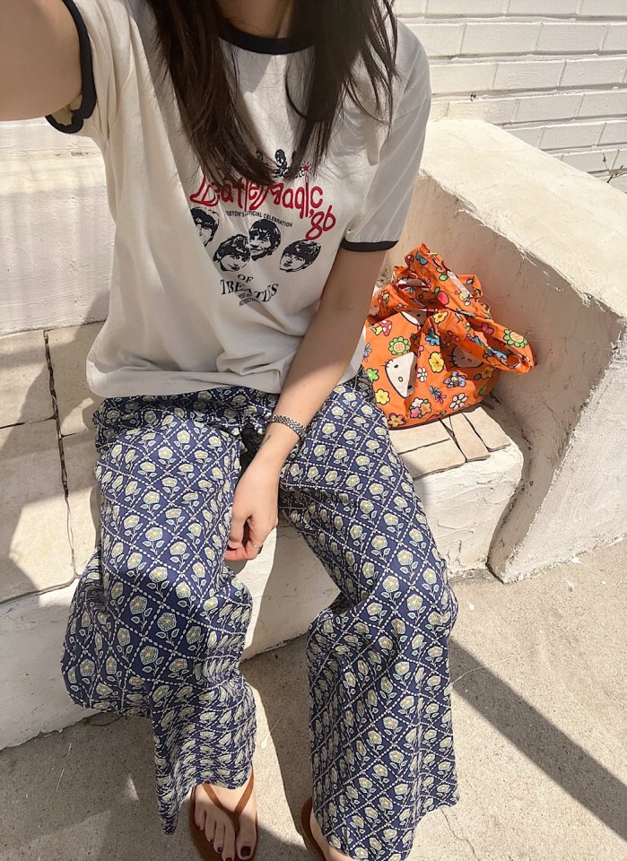 Lagrass - Korean Women Fashion - #vintageinspired - Face Tee - 8
