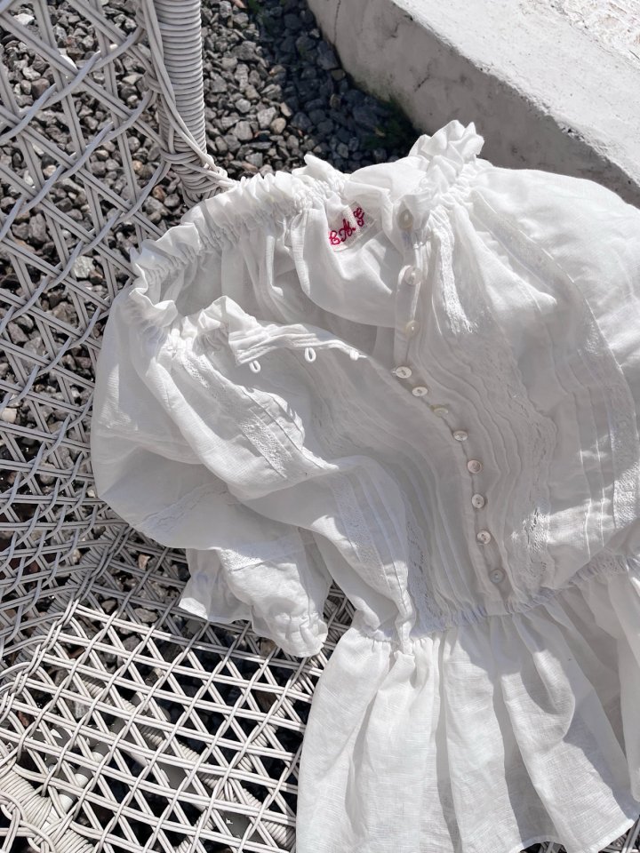 Lagrass - Korean Women Fashion - #vintageinspired - Alice Blouse - 2