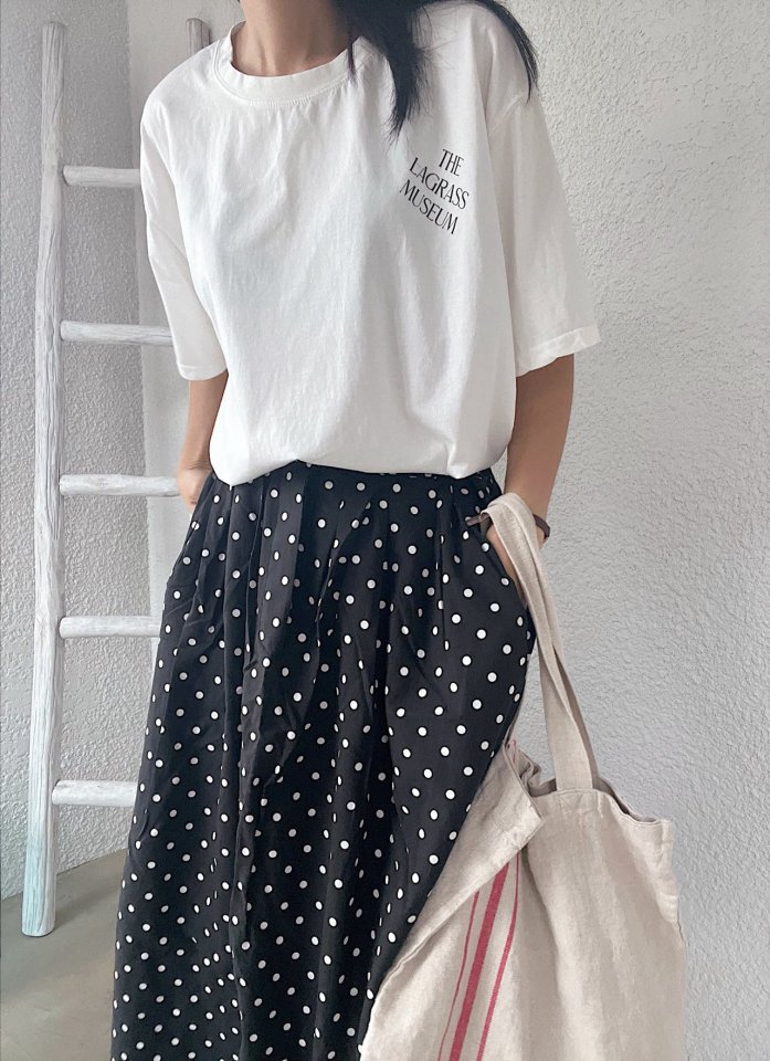 Lagrass - Korean Women Fashion - #vintagekidsstyle - Museum Tee - 3
