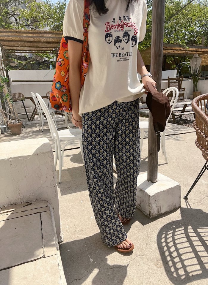 Lagrass - Korean Women Fashion - #womensfashion - Face Tee - 7