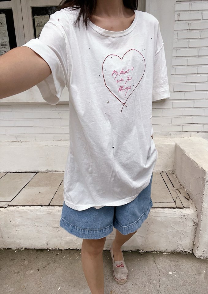Lagrass - Korean Women Fashion - #womensfashion - Heart Vintage Tee - 8
