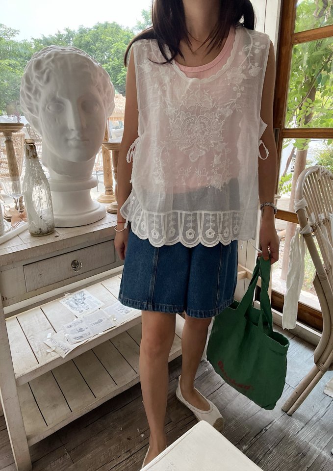 Lagrass - Korean Women Fashion - #womensfashion - Fleet Blouse - 2
