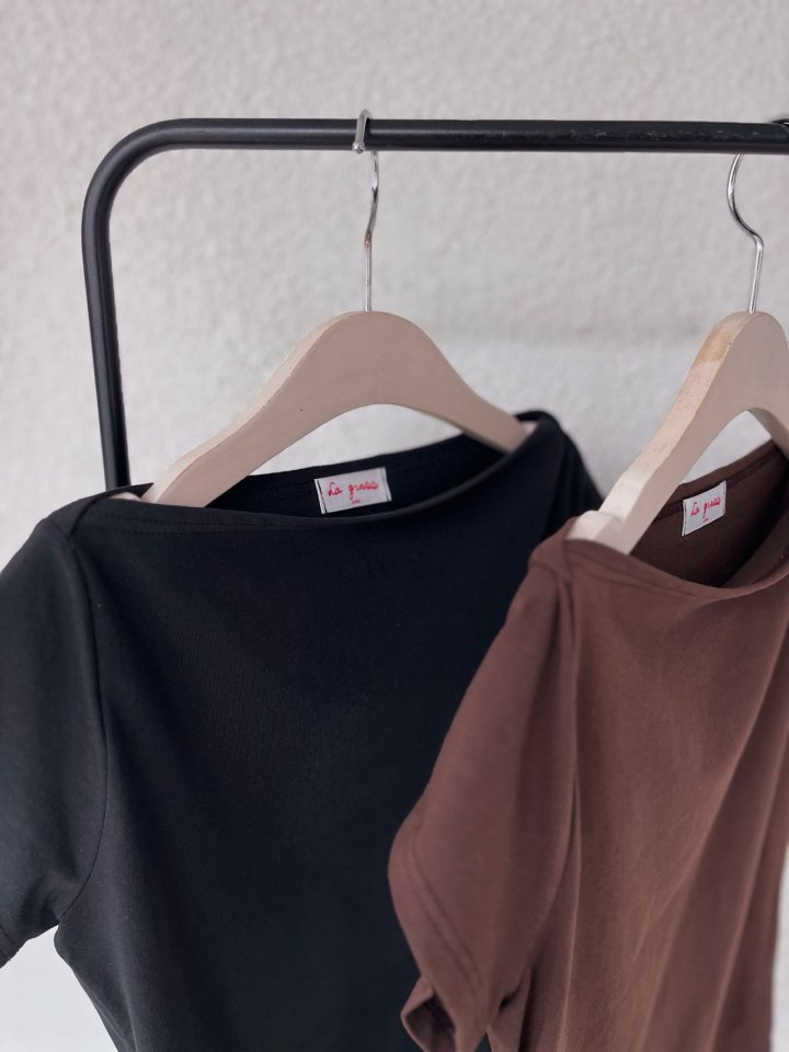 Lagrass - Korean Women Fashion - #womensfashion - Boat-neck Tee - 6
