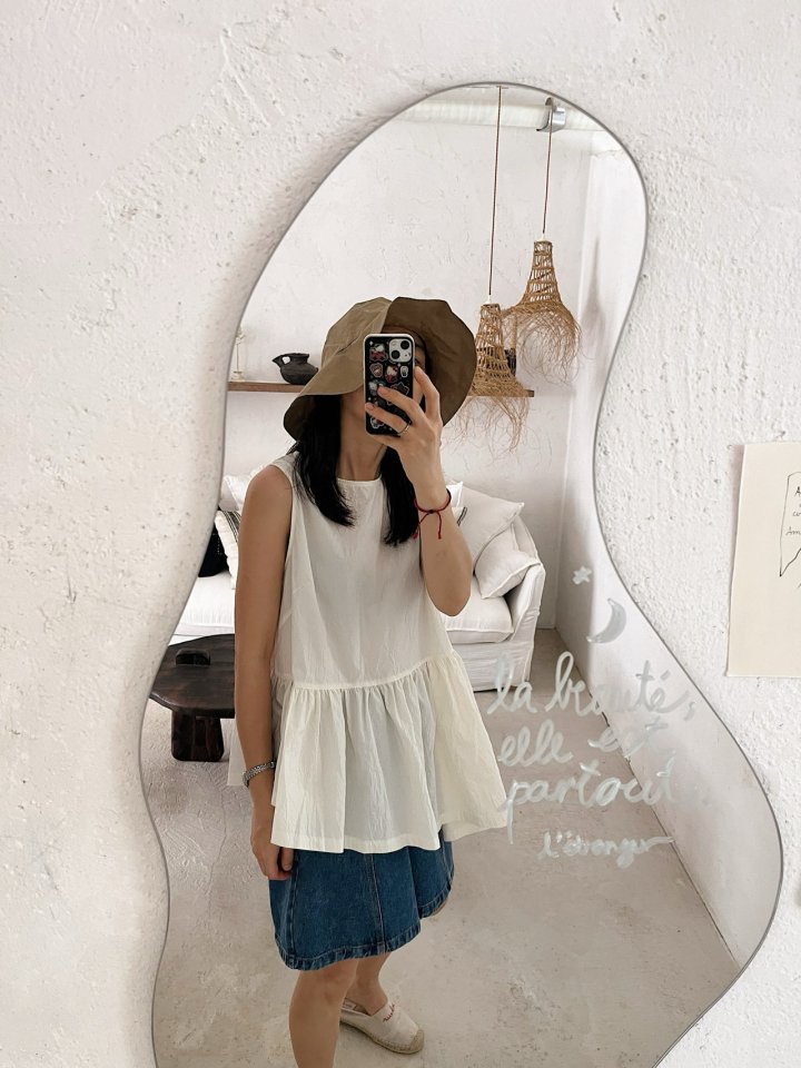 Lagrass - Korean Women Fashion - #womensfashion - Mini Asym Blouse - 8