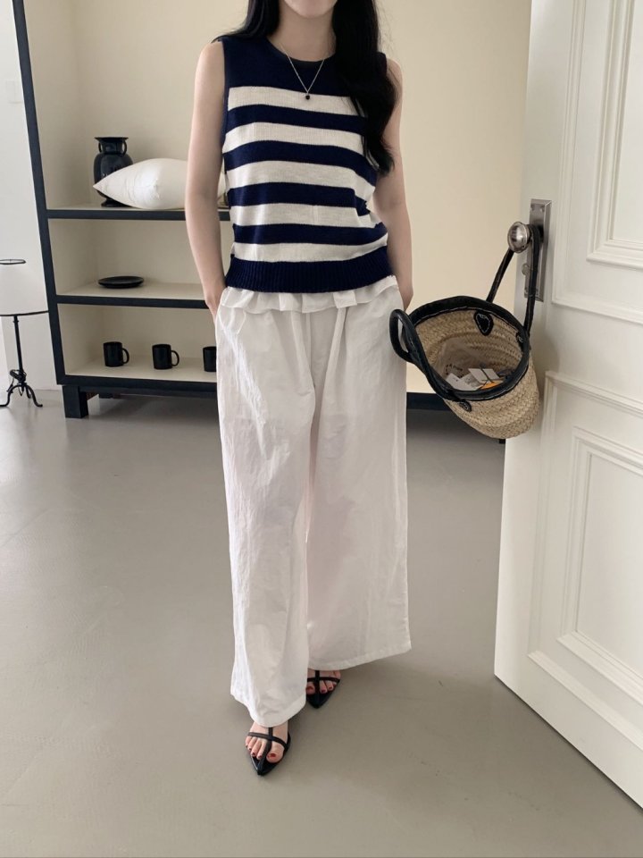 Lissome - Korean Women Fashion - #restrostyle - Luna Sleeveless - 2