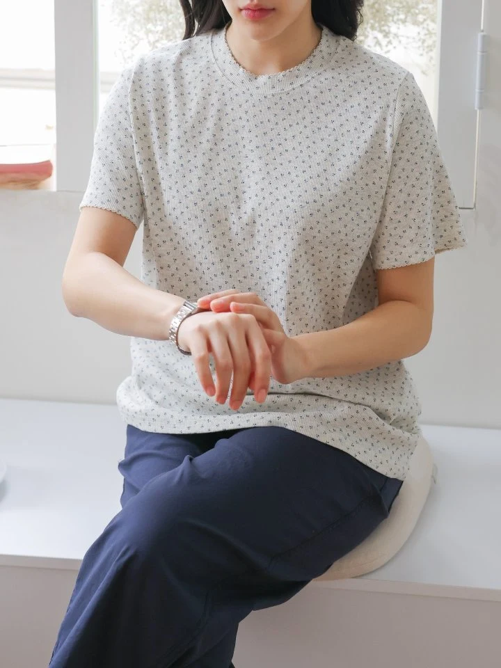 Lovely - Korean Women Fashion - #momslook - Pincote Flower Tee - 12