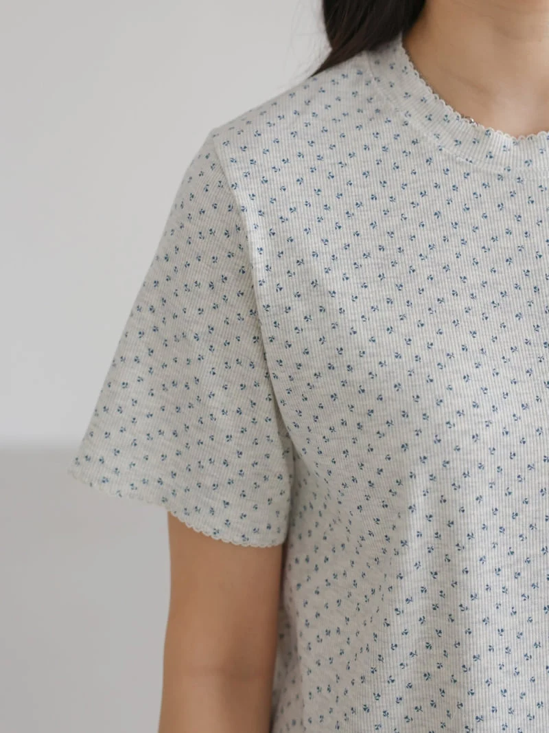Lovely - Korean Women Fashion - #pursuepretty - Pincote Flower Tee - 6