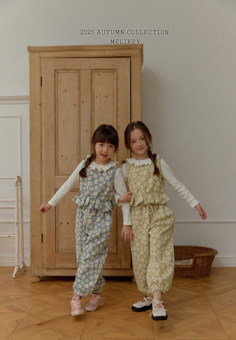 Melikey - Korean Children Fashion - #Kfashion4kids - Daisy Jogger Pants - 11