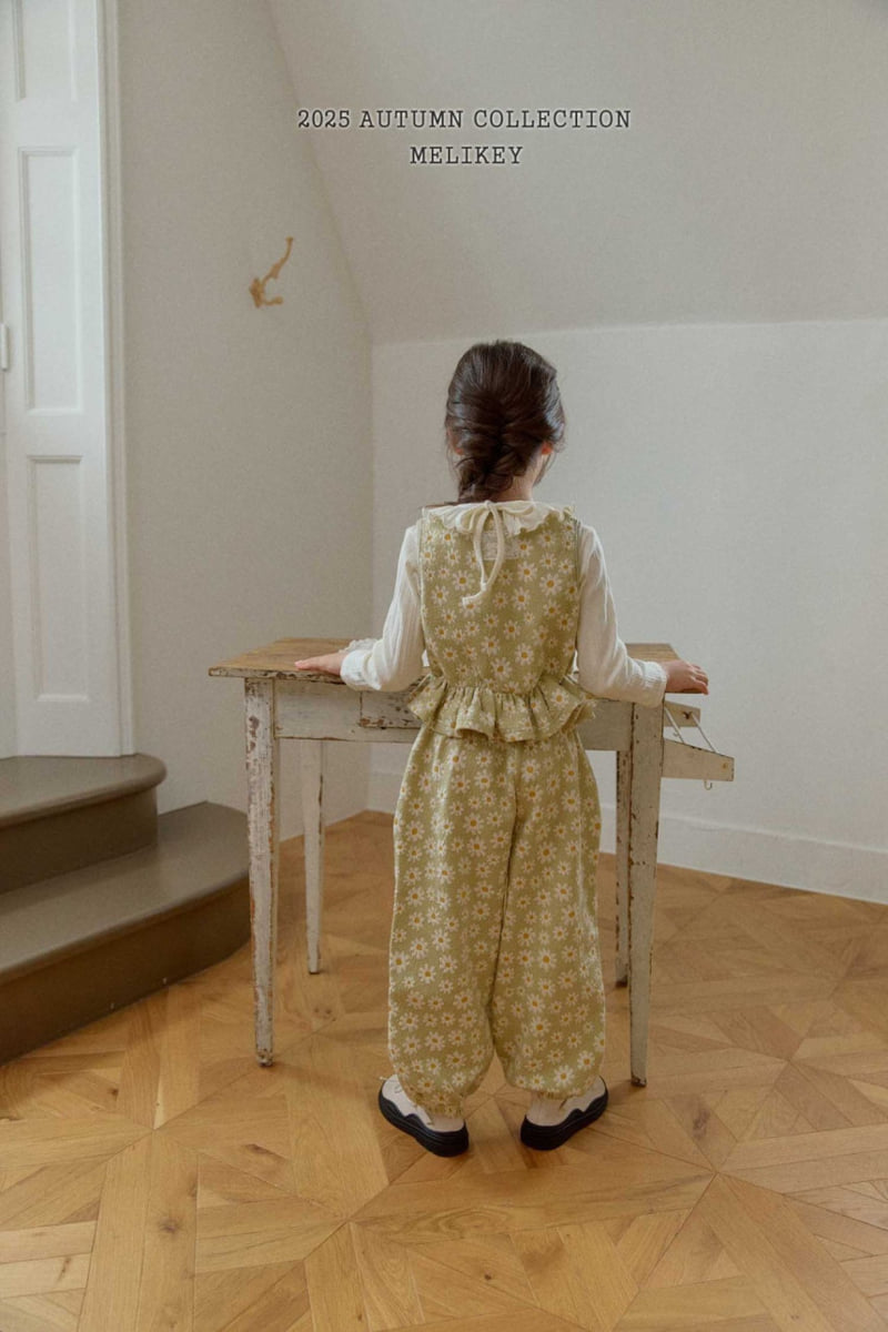 Melikey - Korean Children Fashion - #childrensboutique - Big Daisy Vest - 5