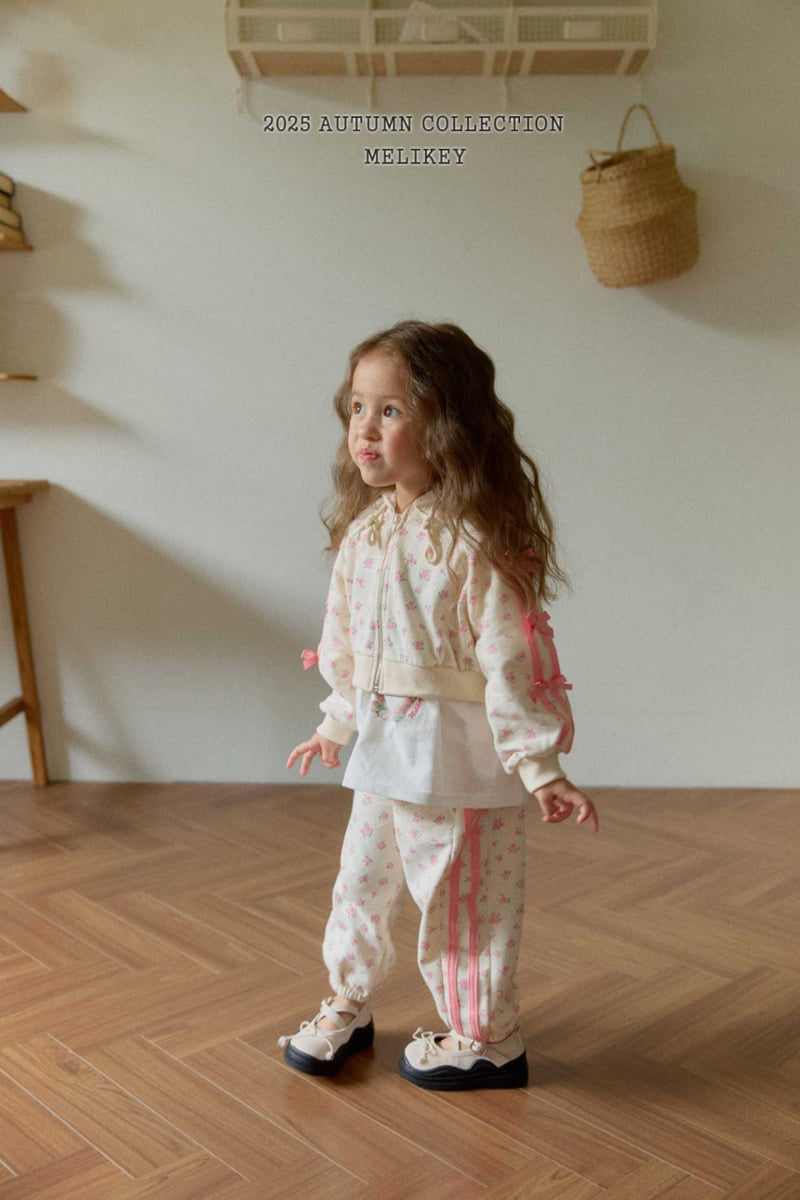 Melikey - Korean Children Fashion - #kidsshorts - Flower Jogger Pants - 10