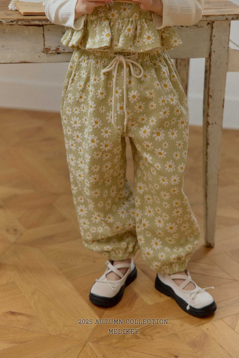 Melikey - Korean Children Fashion - #kidsshorts - Daisy Jogger Pants - 8