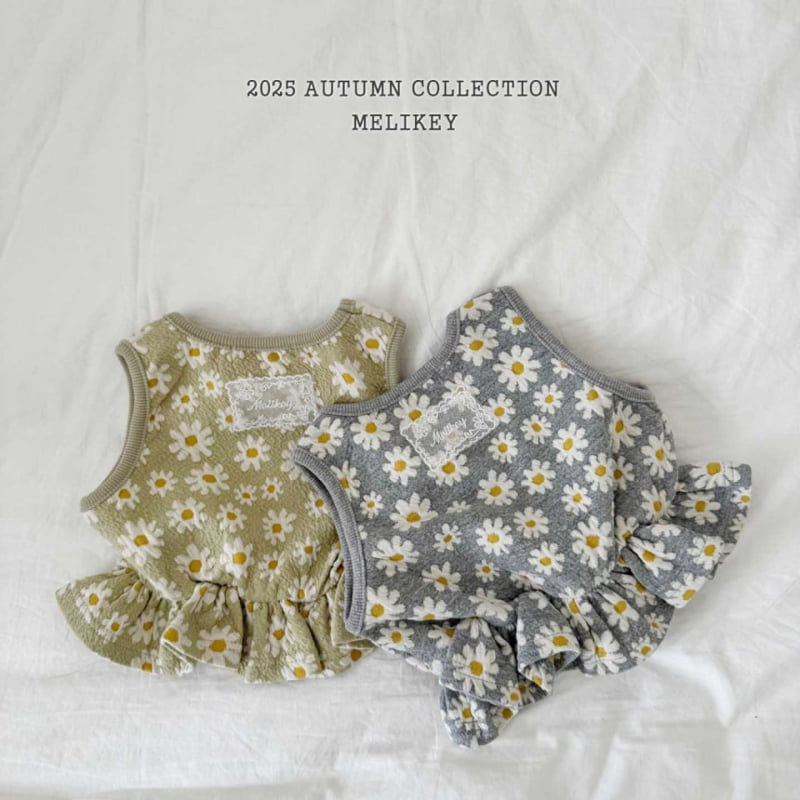 Melikey - Korean Children Fashion - #prettylittlegirls - Big Daisy Vest - 2