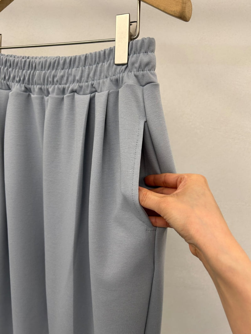 Merry J - Korean Women Fashion - #momslook - Pin-Tuck Slacks - 11