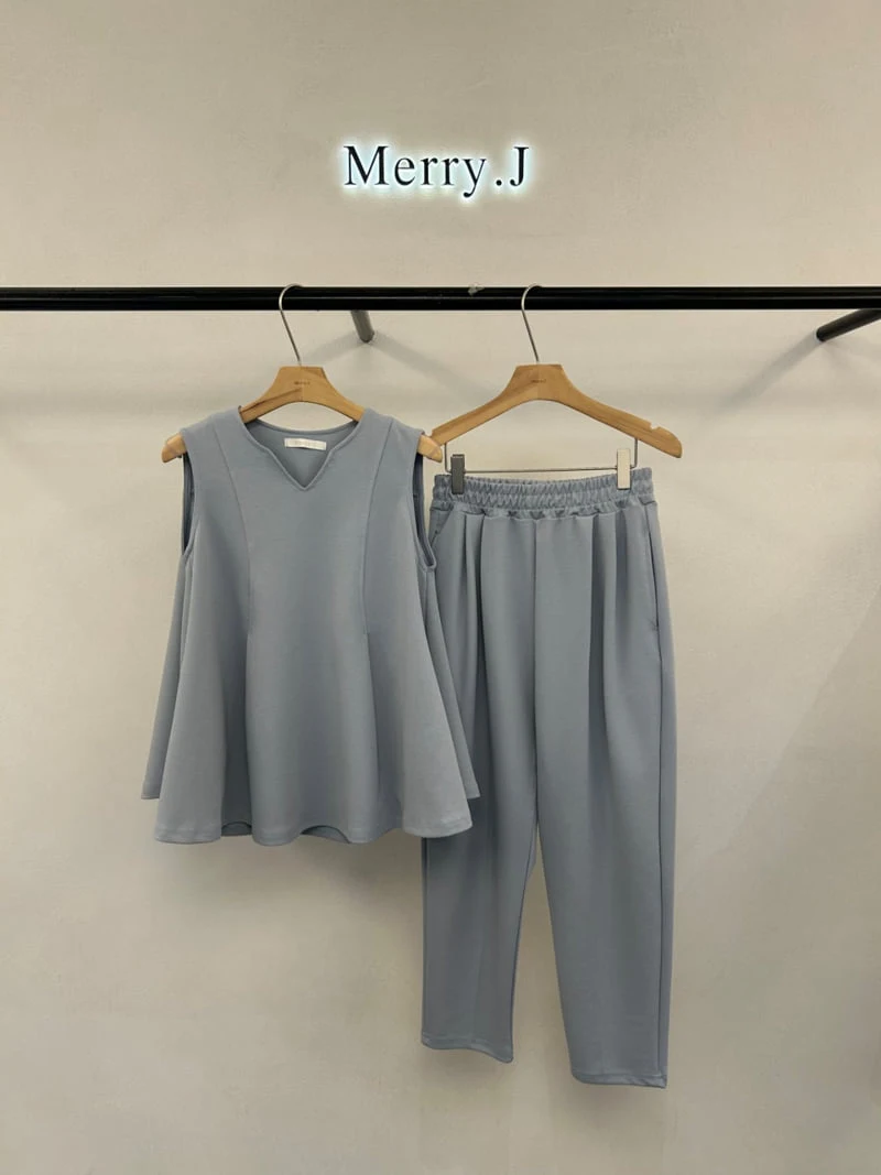 Merry J - Korean Women Fashion - #womensfashion - Pin-Tuck Slacks - 4