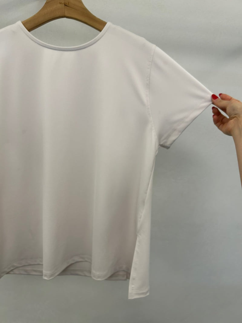 Merry J - Korean Women Fashion - #romanticstyle - Aero Side-Slit Tee - 9