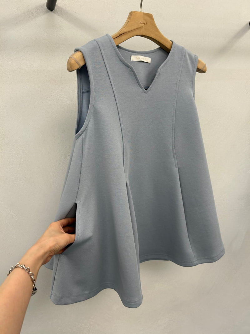 Merry J - Korean Women Fashion - #womensfashion - Pin-Tuck Flare Blouse - 10