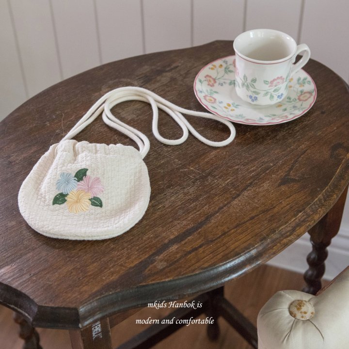 Mkids - Korean Baby Fashion - #babyoninstagram - Ari Pouch