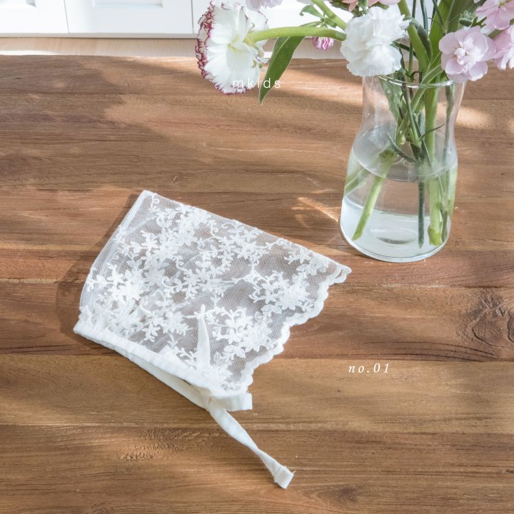 Mkids - Korean Baby Fashion - #onlinebabyshop - Chocolat Lace Bonnet - 2