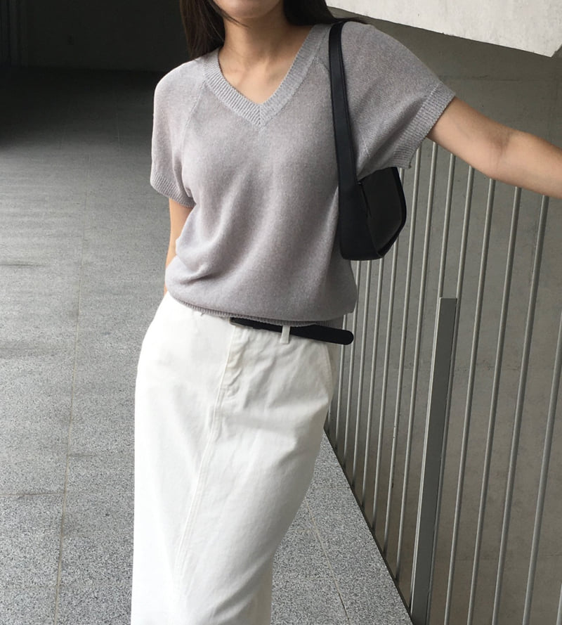 Moani - Korean Women Fashion - #thatsdarling - Linen Salt V-Neck Knit - 8