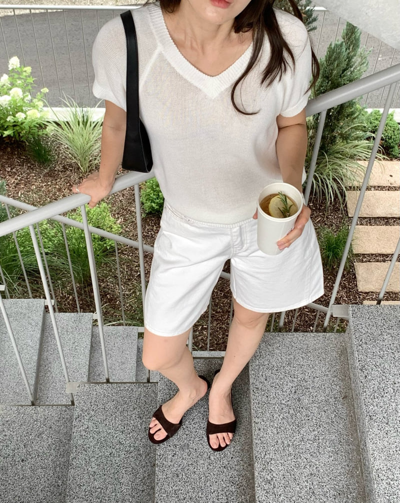 Moani - Korean Women Fashion - #vintageinspired - Linen Salt V-Neck Knit - 2