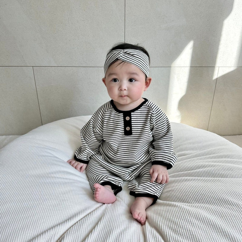 Moran - Korean Baby Fashion - #babyboutiqueclothing - Button Suit Set - 12