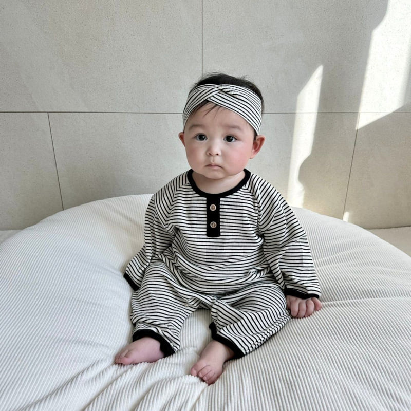 Moran - Korean Baby Fashion - #babyoutfit - Button Suit Set - 5