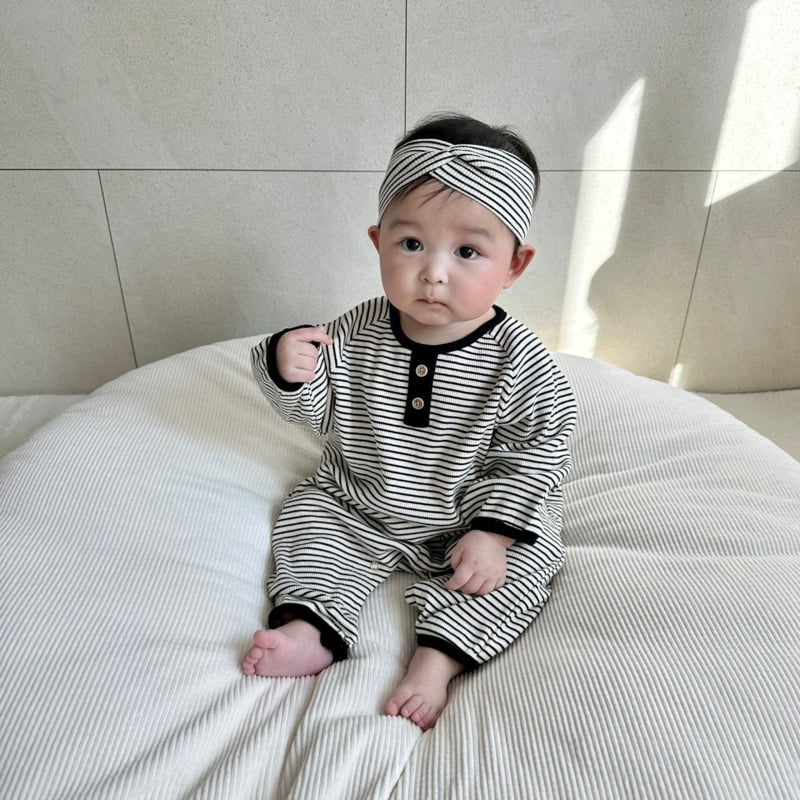 Moran - Korean Baby Fashion - #babyoutfit - Button Suit Set - 6