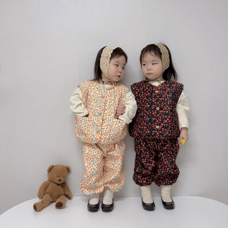 Moran - Korean Children Fashion - #Kfashion4kids - Irene Vest Set - 8