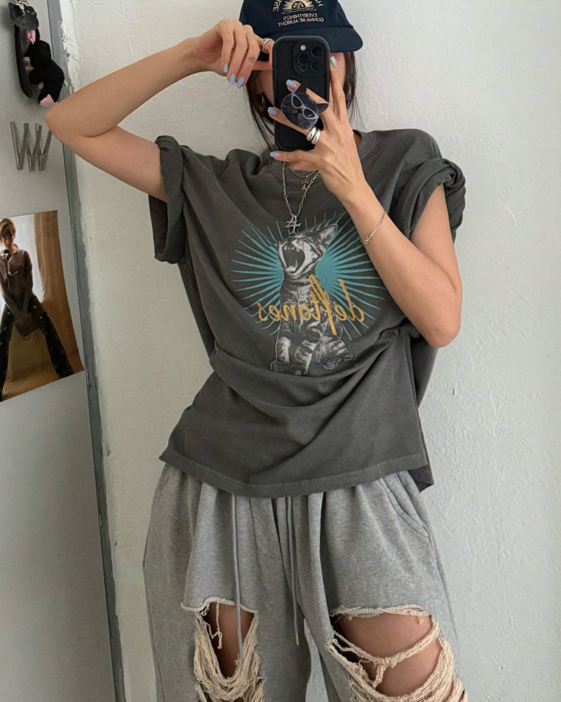 Moran Women - Korean Women Fashion - #womensfashion - Meow Pig Short Sleeve Tee - 10