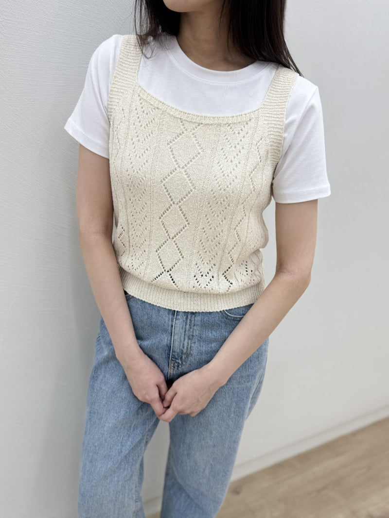Most - Korean Women Fashion - #momslook - Mark Sleeveless - 10