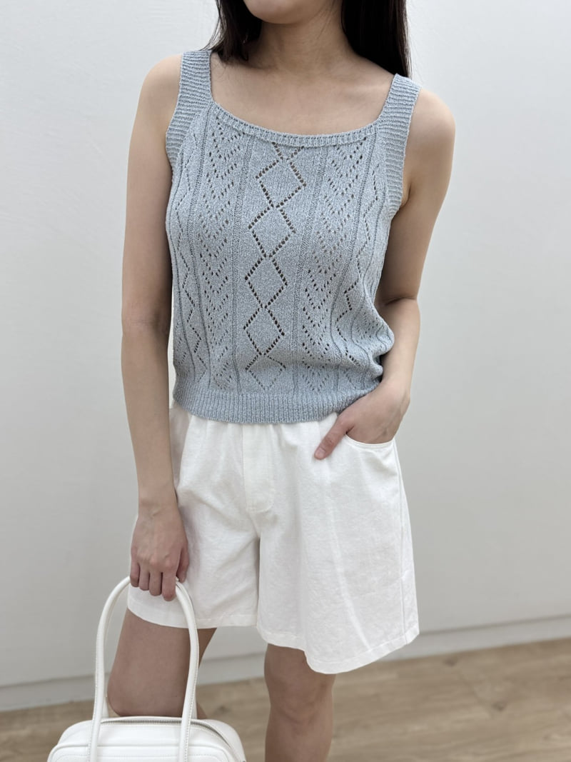 Most - Korean Women Fashion - #vintageinspired - Mark Sleeveless - 2