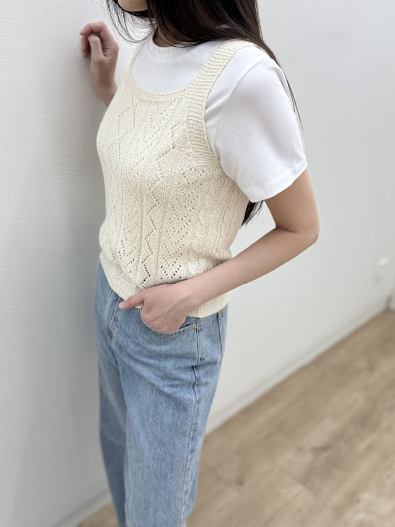 Most - Korean Women Fashion - #womensfashion - Mark Sleeveless - 11