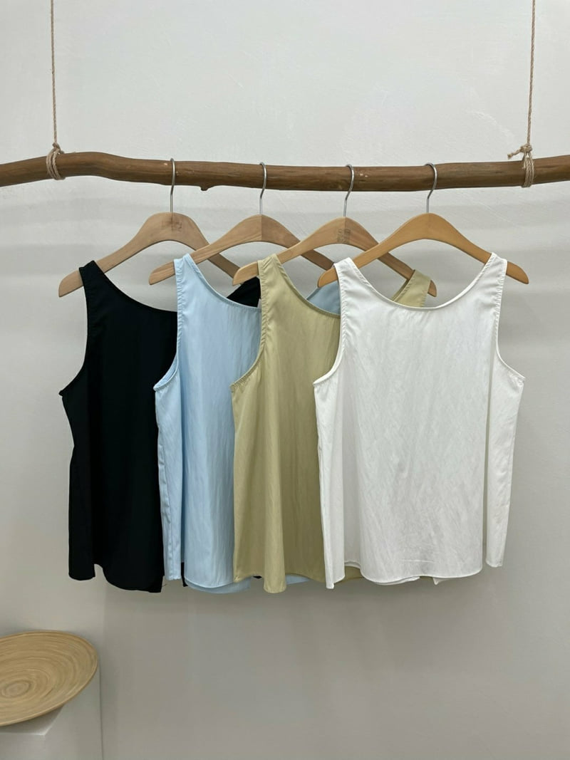 Most - Korean Women Fashion - #womensfashion - Heyna Sleeveless Blouse - 12