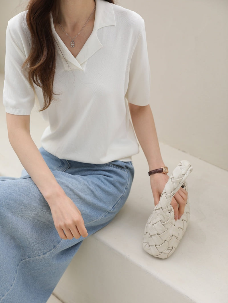 Mu - Korean Women Fashion - #momslook - Shot Short Sleeve Collar Cool Knit