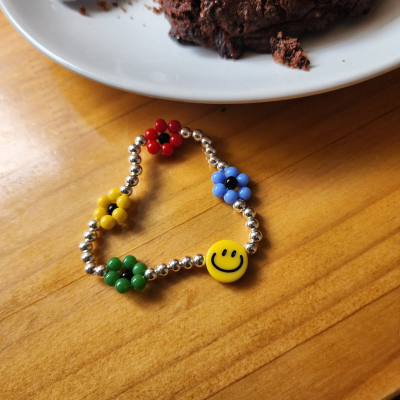 Newerly - Korean Women Fashion - #momslook - 92.5 Silver Bold Kitsch Smile Bead Bracelet