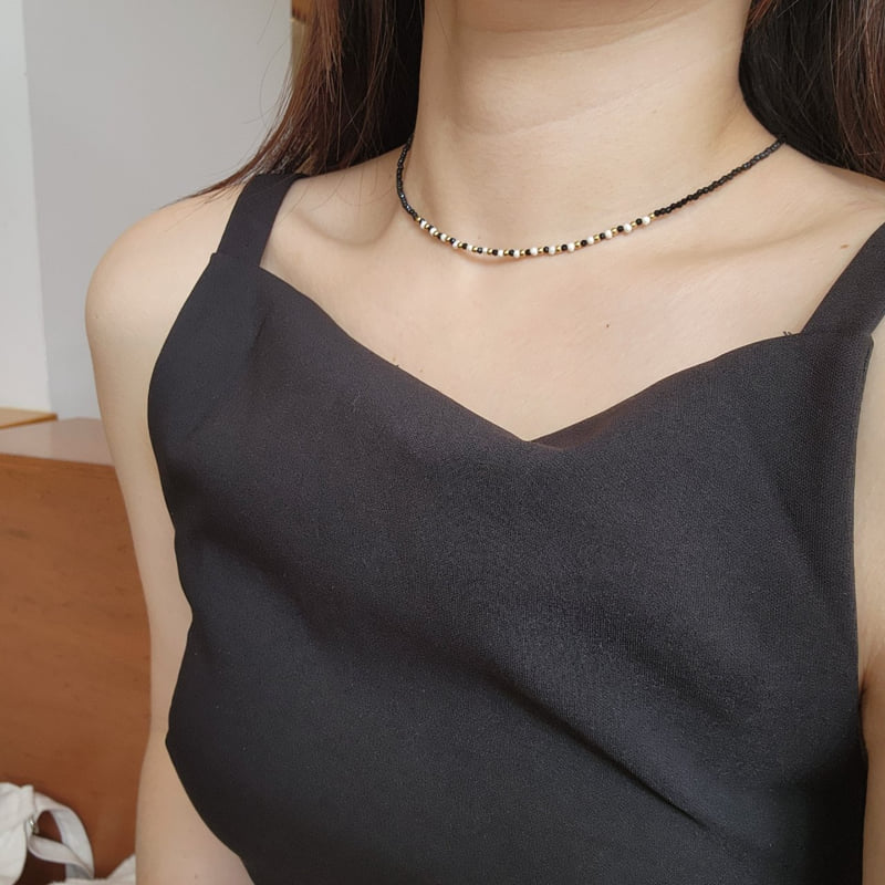 Newerly - Korean Women Fashion - #momslook - Freshwater Pearl Black Beads Necklace