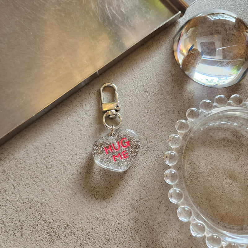 Newerly - Korean Women Fashion - #romanticstyle - Pearl Heart Hug Me Mini Keyring