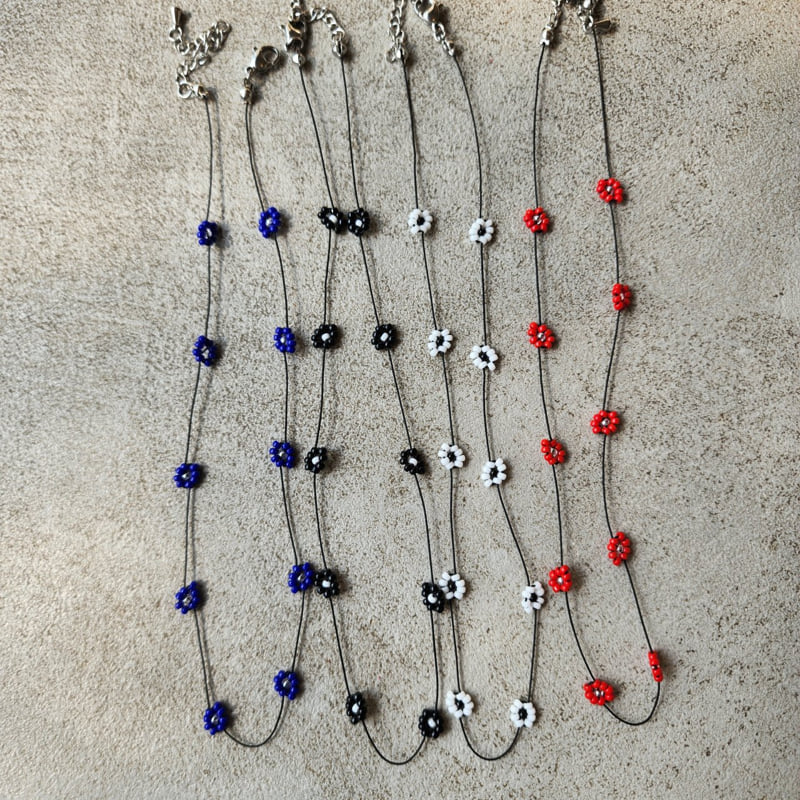 Newerly - Korean Women Fashion - #womensfashion - Miyuki Beads Flower Necklace