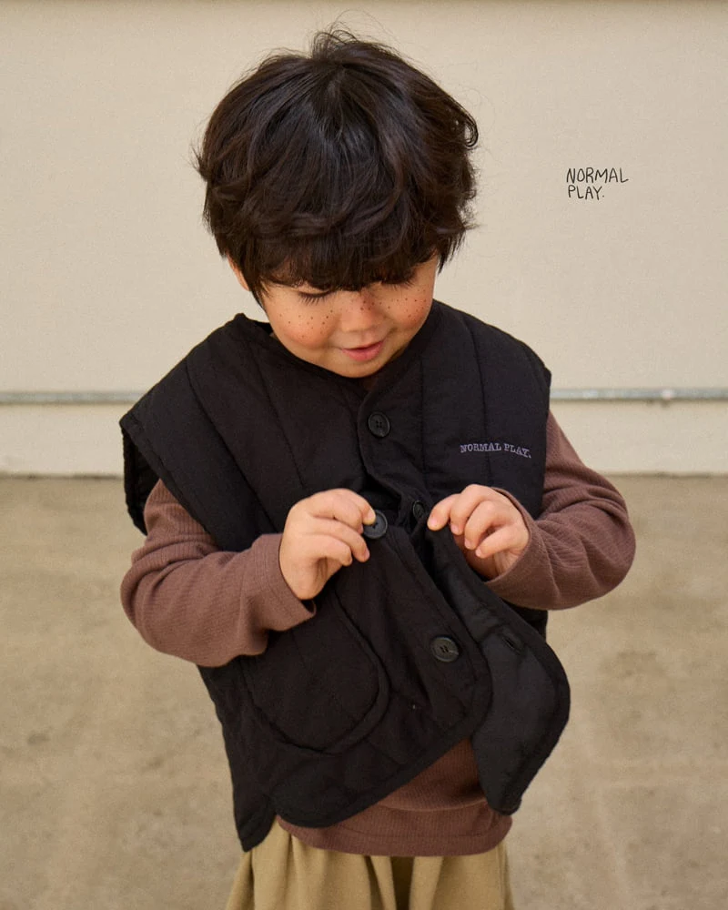 Normalplay - Korean Children Fashion - #childofig - Fluffy Quilted Vest - 12