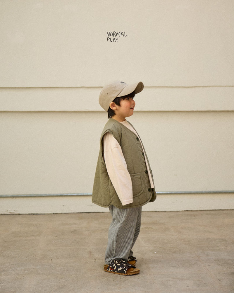 Normalplay - Korean Children Fashion - #minifashionista - Fluffy Quilted Vest - 10