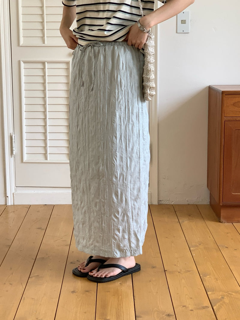 Osense - Korean Women Fashion - #momslook - Crease Long Skirt - 5