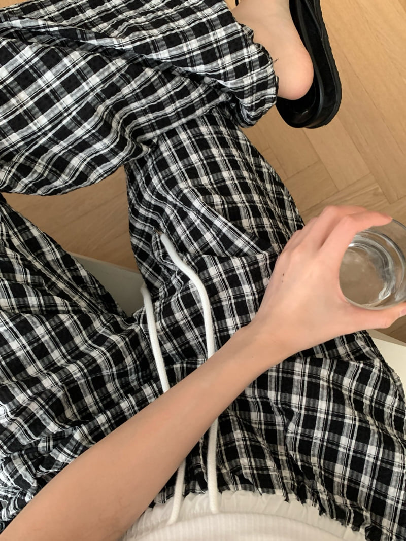 Osense - Korean Women Fashion - #restrostyle - Cube Check Two-Way Pants - 2