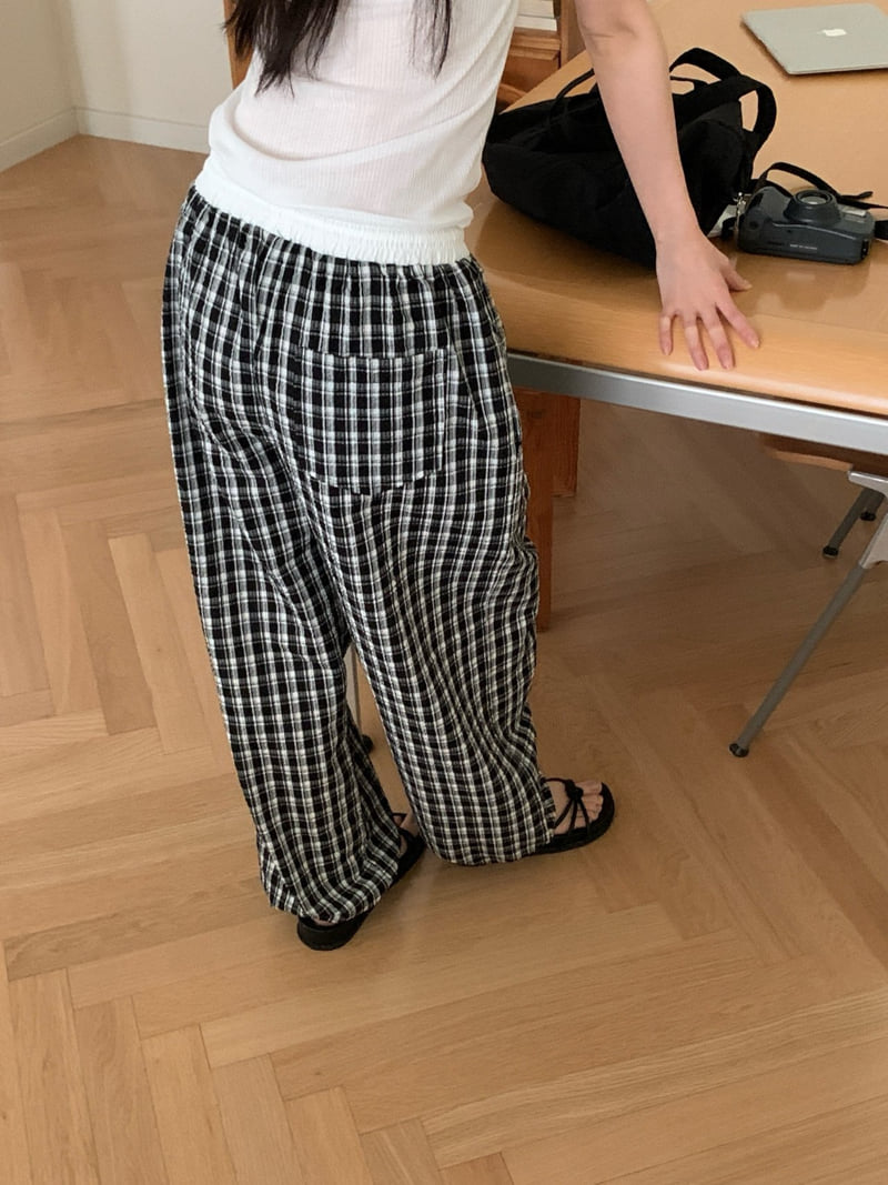 Osense - Korean Women Fashion - #thelittlethings - Cube Check Two-Way Pants - 6