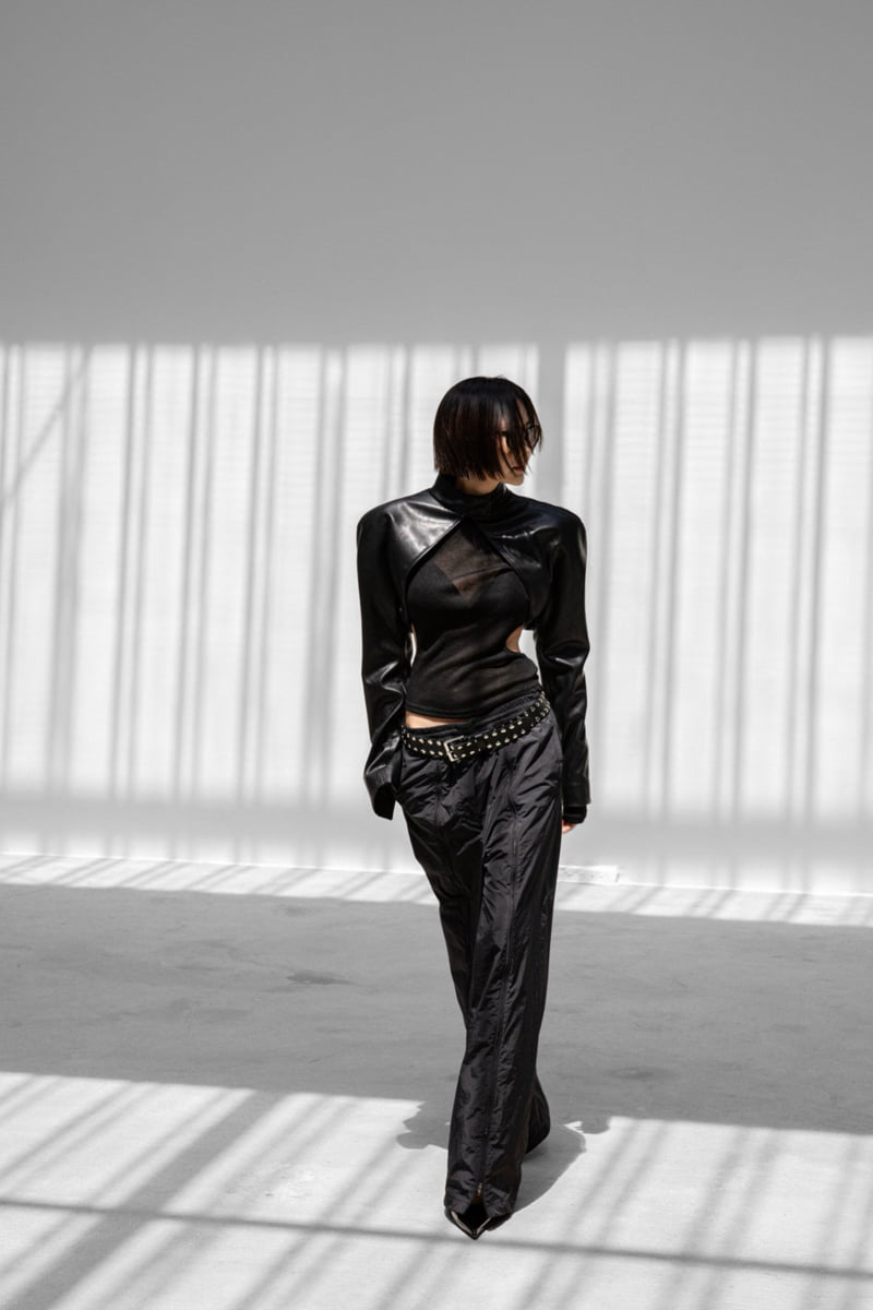 Paper Moon - Korean Women Fashion - #momslook - Front Zip Open Detail Banding Nylon Trousers - 7