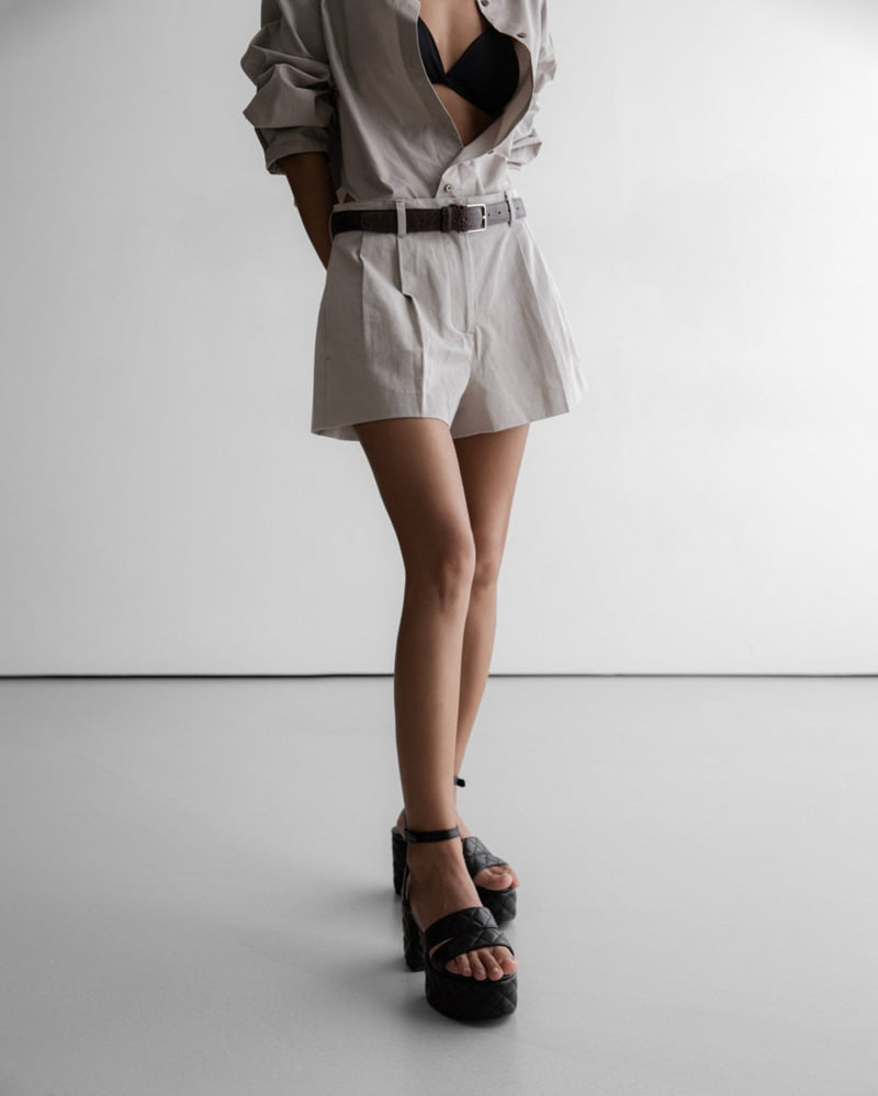Paper Moon - Korean Women Fashion - #womensfashion - Washed Linen Chino Shorts - 5