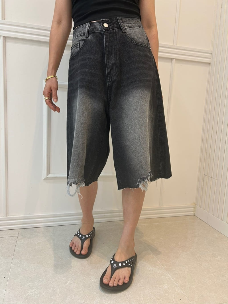 Pearls room - Korean Women Fashion - #momslook - Bermuda Denim Pants - 7