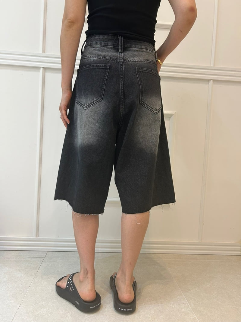 Pearls room - Korean Women Fashion - #momslook - Bermuda Denim Pants - 9