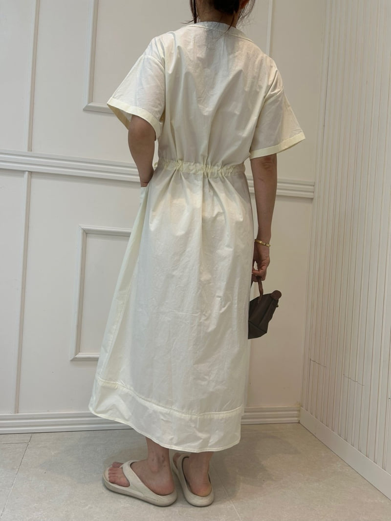 Pearls room - Korean Women Fashion - #womensfashion - Pocket Strap One-piece - 10